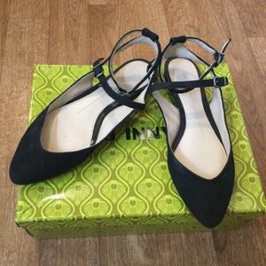 Gianni Bini Black Leather Ankle Strap Flats